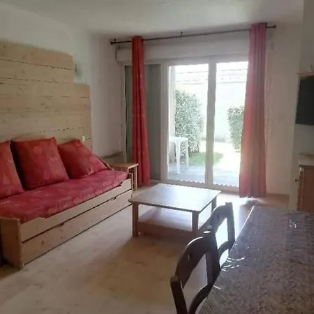 Notre Coup De Coeur 2 Etoiles Apartamento *